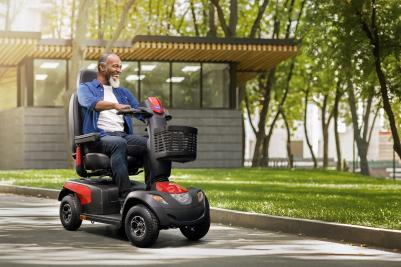 Scooter senior Invacare Comet Pro pour une balade en toute sécurité ! Scooter senior Invacare Comet Pro pour une balade en toute sécurité !