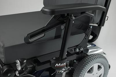 Fauteuil roulant éléctrique Invacare Storm 4 Max - Accoudoirs renforcés