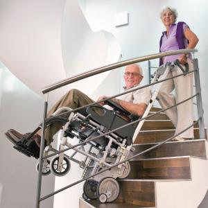 Monte escalier fauteuil roulant Invacare Alber Scalamobil S35 