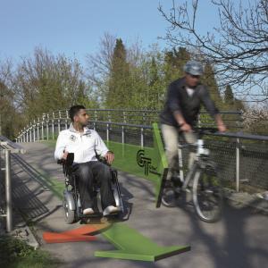 Fauteuil Roulant Electrique Invacare FDX