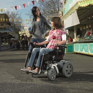 Fauteuil Roulant Electrique Invacare Storm 4