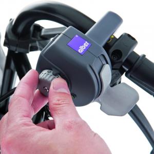 Aide à la poussée fauteuil roulant Invacare Alber viaplus V12