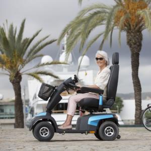 Scooter electrique handicapé Invacare Comet Pro