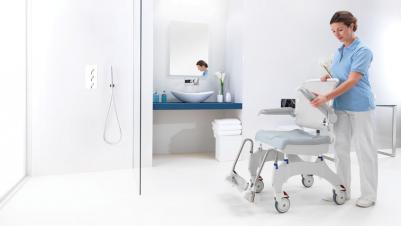 Chaise de douche Aquatec Ocean Ergo et Ocean Ergo XL - Accoudoirs